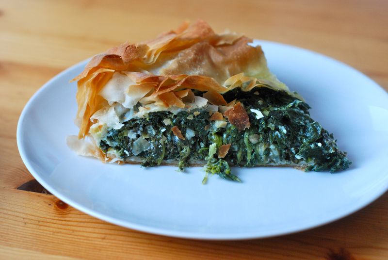 Lazy spanakopita slice Lazy spanakopita slice