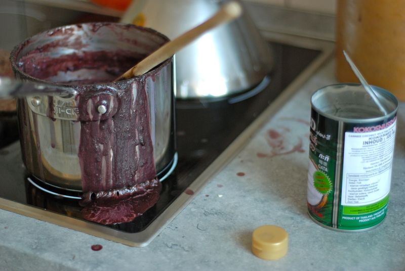 Black rice pudding with banana and coconut Black rice pudding with banana and coconut