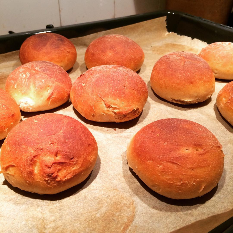 Roggenbrötchen Roggenbrötchen