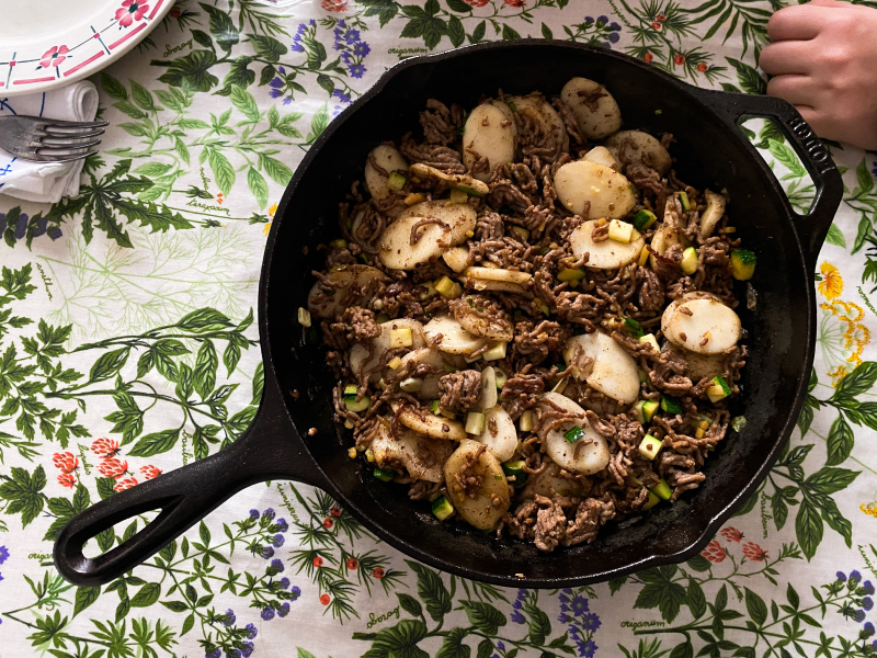 Ground Beef Stir-Fry with Korean Rice Cakes Ground Beef Stir-Fry with Korean Rice Cakes