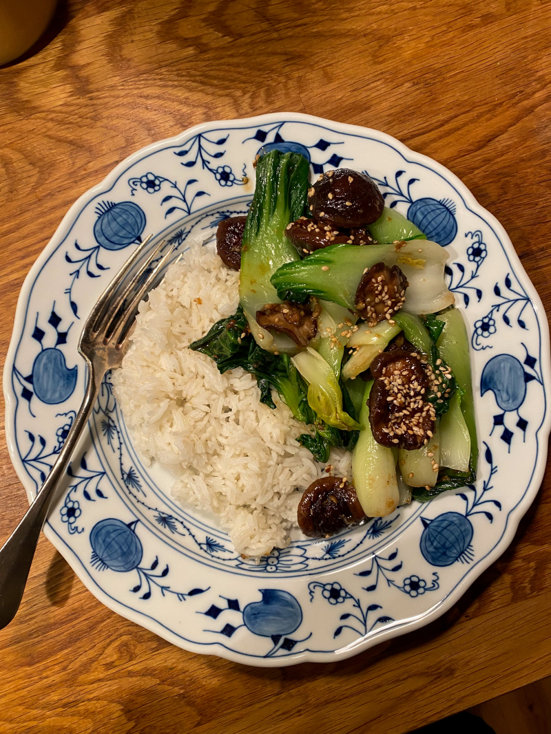Rice with glazed shiitakes and bok choy Rice with glazed shiitakes and bok choy